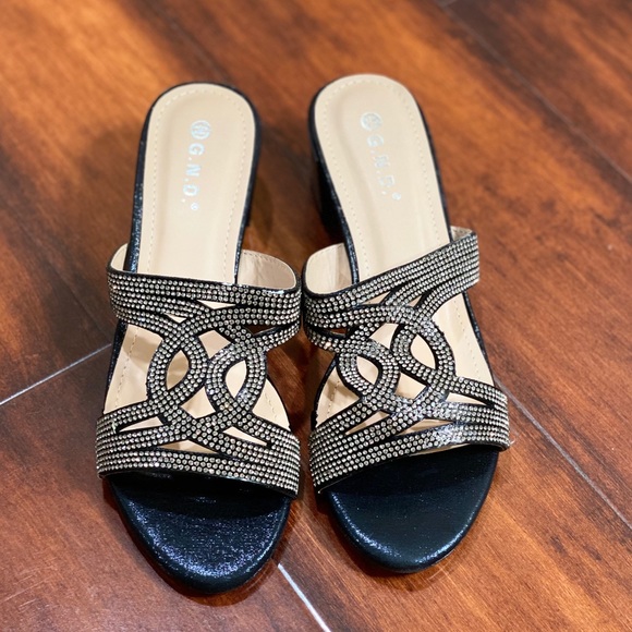 Women sandals - Picture 4 of 4